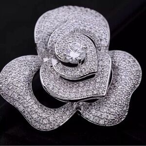 Elegant Silver Floral Brooch